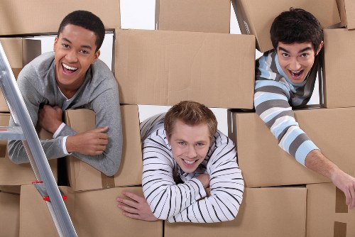 Residential moving service in Millbank with city apartment relocation context